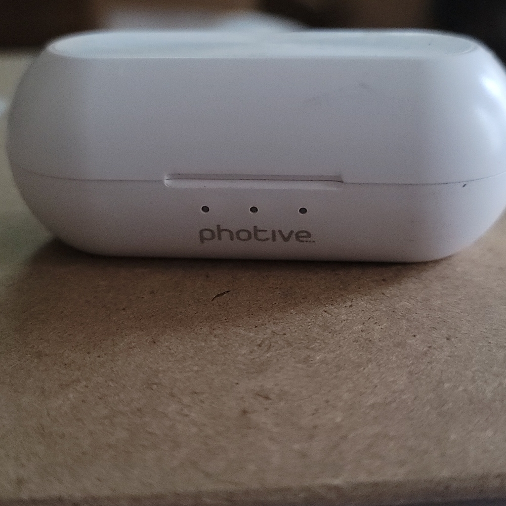 Photive earbuds that go in your ear & rest in the upper curves of your ear